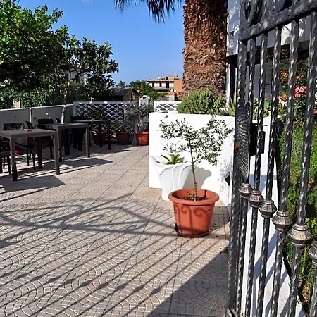 Il Palombaro Pensión Tropea